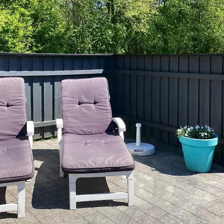 8 Person In Oksb L Feriehus Oster Vrogum